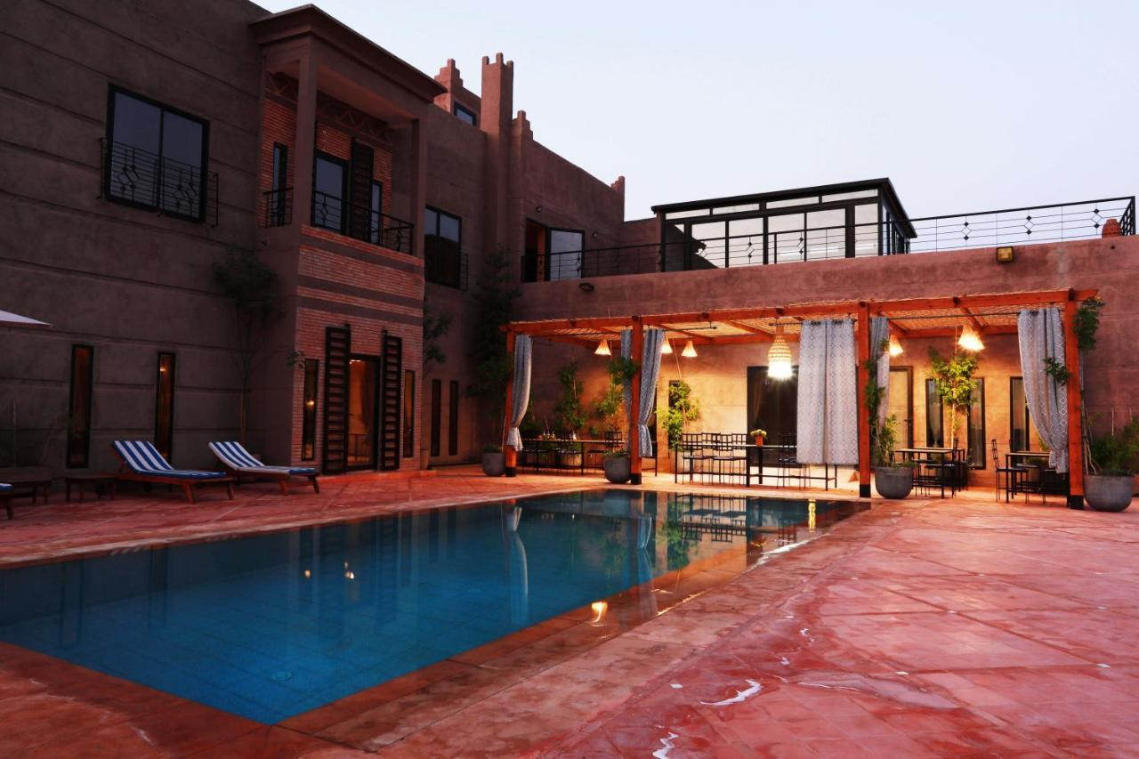 Le Petit Chateau Des Anges Bed & Breakfast Marrakesh Exterior photo