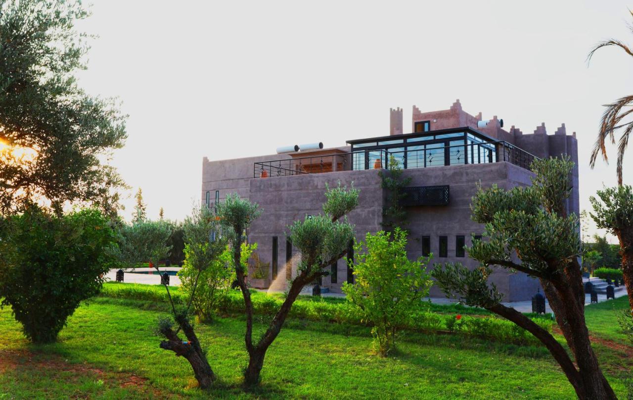 Le Petit Chateau Des Anges Bed & Breakfast Marrakesh Exterior photo